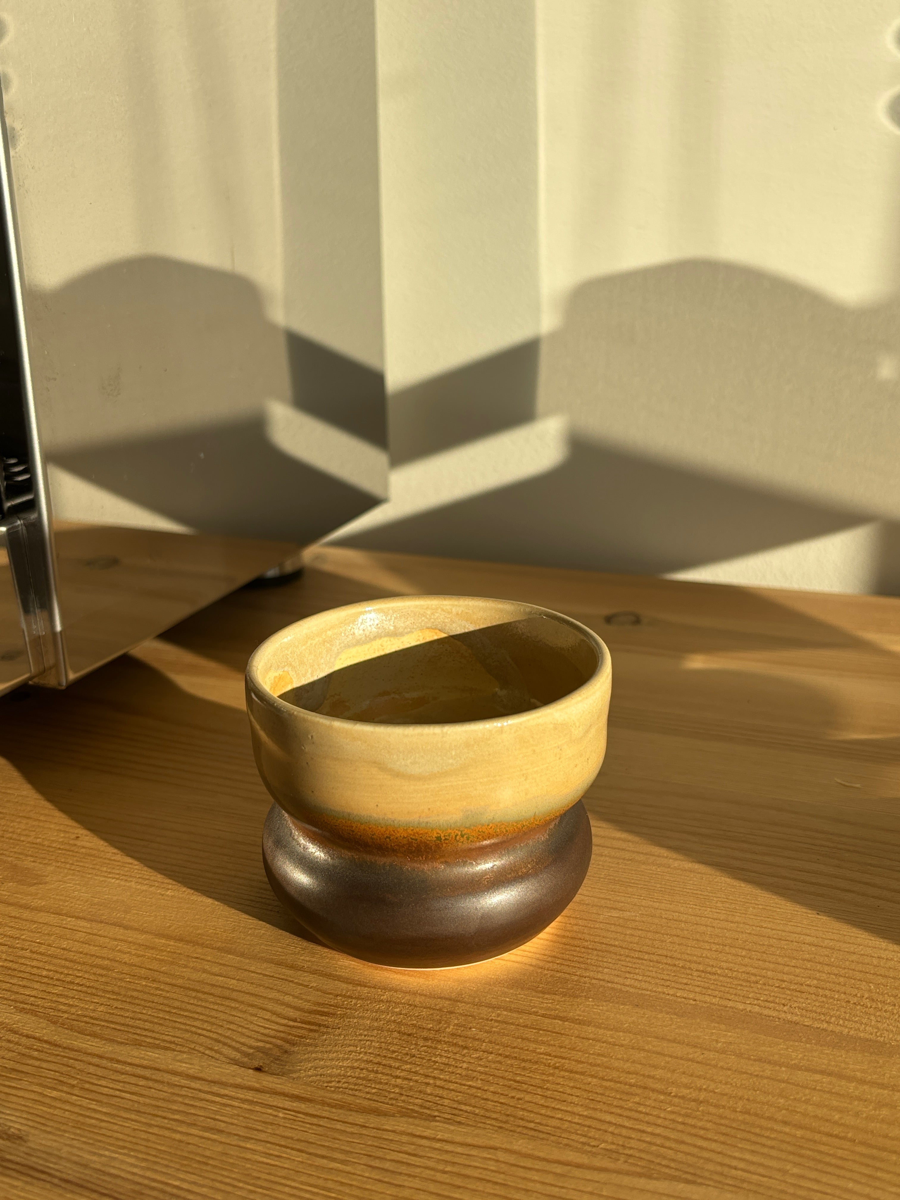 Earthtone Bubble-shaped Cup