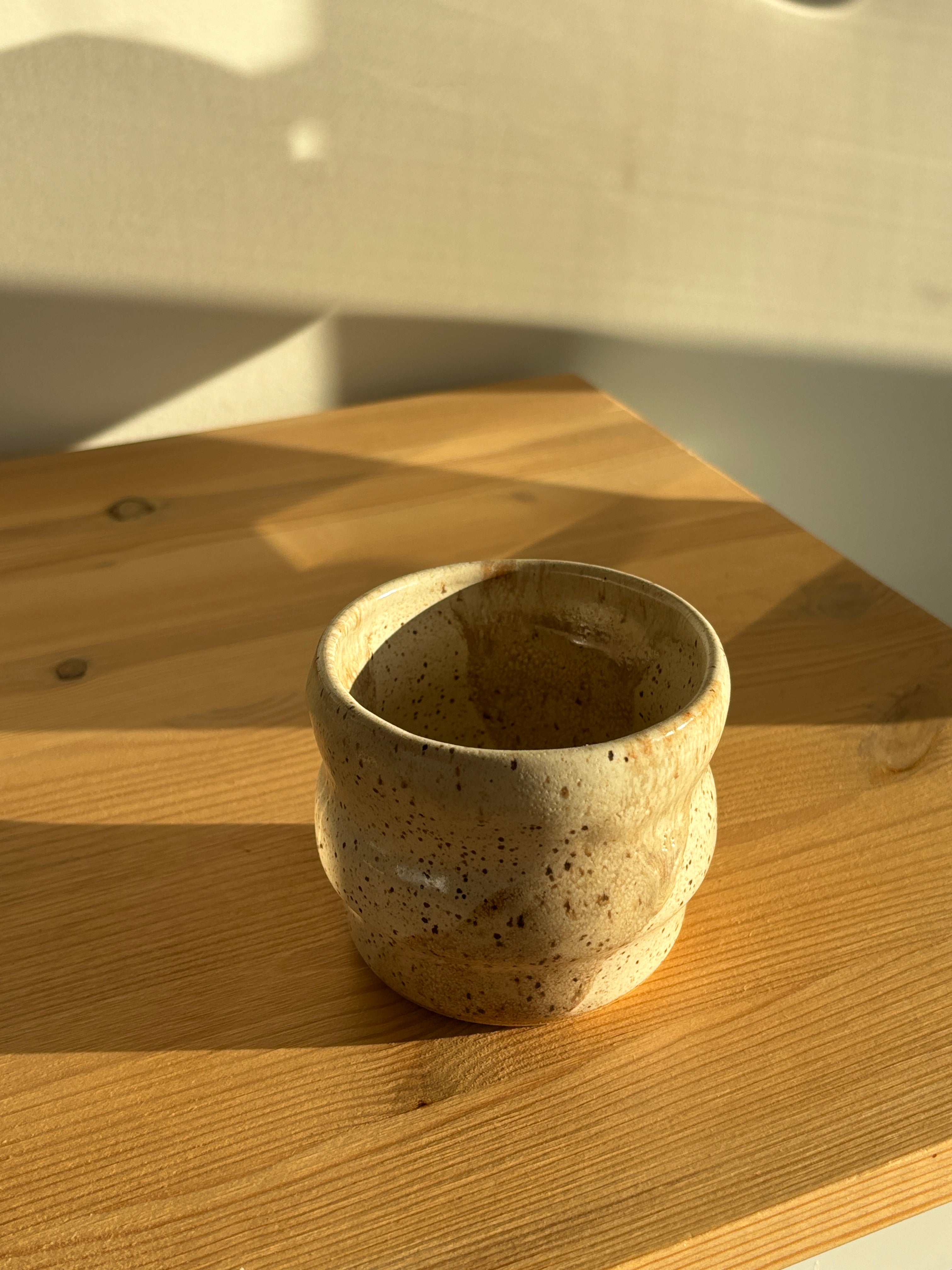 Earthtone Speckled Bubble-Shaped cup